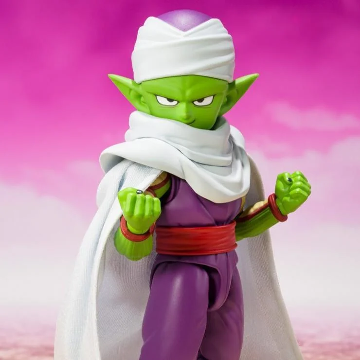 Harry Potter Harry Potter Action Figure with Hogwarts Robe and WandS.H.Figuarts Dragon Ball Daima Piccolo (Mini)