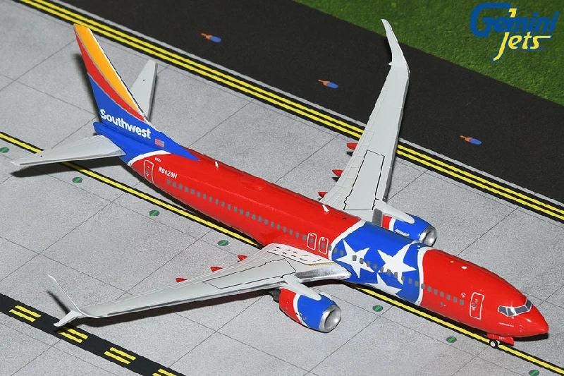 Solid Wood Puzzle Models Toys with a 3D Cityscape Design1/200 Southwest Airlines B737-800