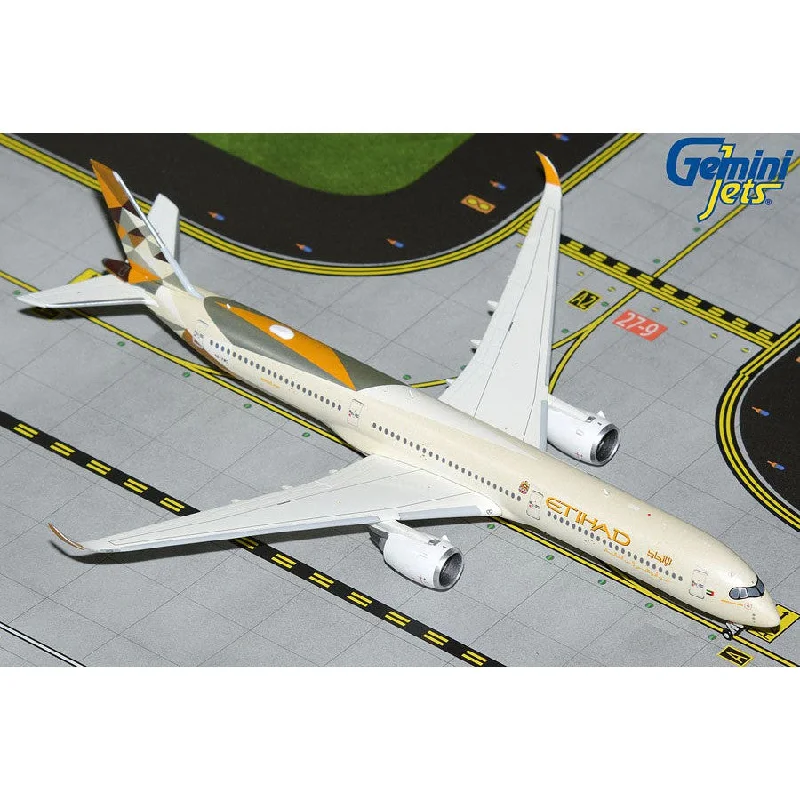 Hand - Sanded Solid Wood Fantasy Creature Models Toys for Imaginative Play1/400 Etihad Airways A350-1000 A6-XWC