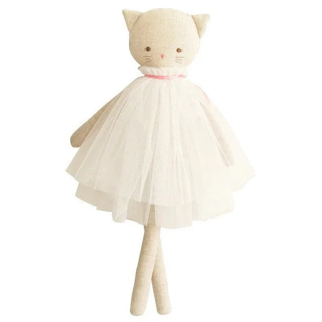 Dolls Inspired by Popular Fantasy Characters with Magic - Themed AccessoriesAlimrose aurelie ivory cat doll