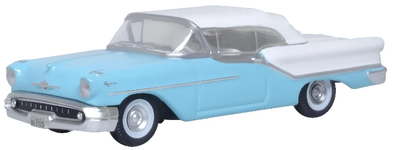 Die - Cast Model of a Military Jeep with Camouflage Paint and Weapon AccessoriesModel of the Banff Blue/Alcan White Oldsmobile 88 Convertible 1957 (Roof Up) by Oxford at 1:87 scale.