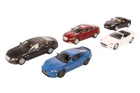 1:24 Scale Die - Cast Model of a Lamborghini Aventador SVJ with Realistic DetailsOxford Diecast 5 Piece Jaguar Set XJ XKR_S XF XK F - 1:76 Scale